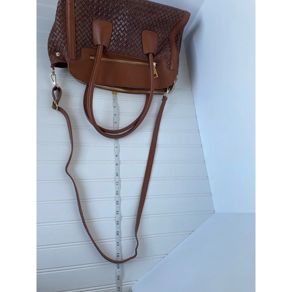 Ilenia Genuine Italian Woven Leather Brown Shoulder Bag Handmade Zip Compartment
